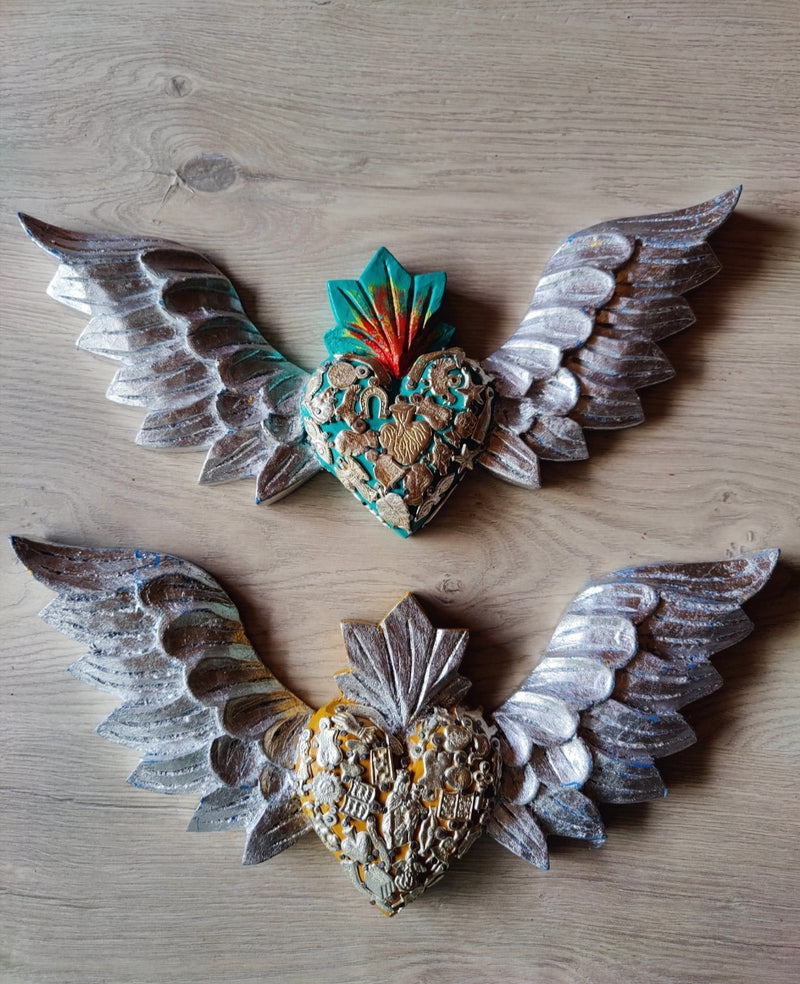 Corazon Milagritos with long  Wings