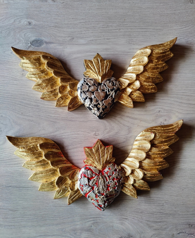 Corazon Milagritos with long  Wings
