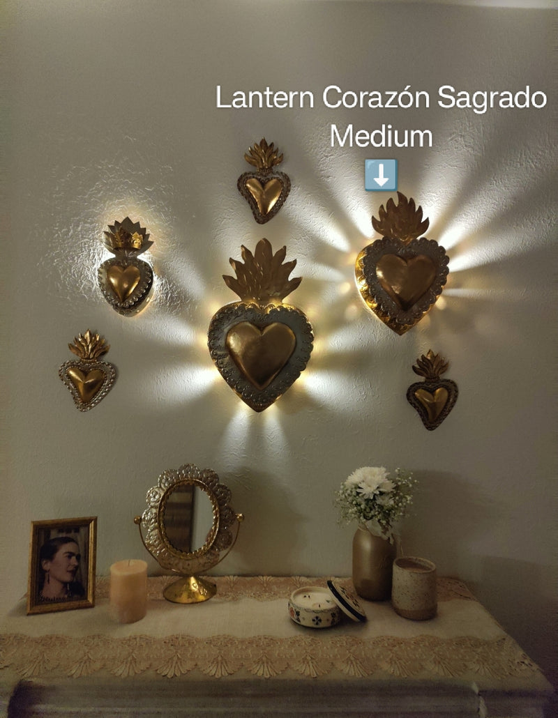 Lantern Corazon Sagrado (Medium)