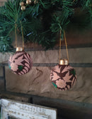 Barro Decorado Ornament