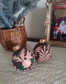 Barro Decorado Ornament