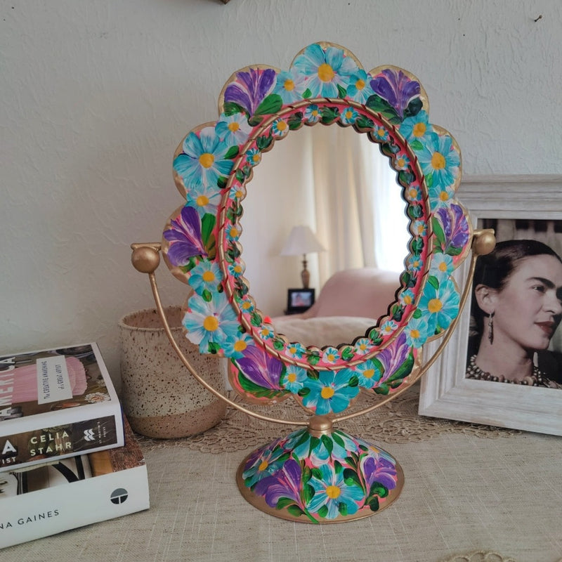 Diva Mirror (Large)