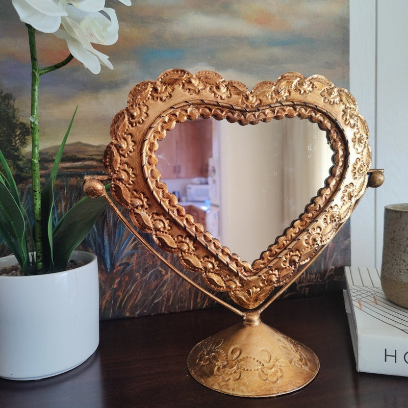 Diva Heart Mirror Gold Leaf