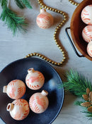 Pajarito Coral Barro Ornament Box