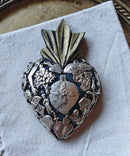 Colonial Milagros Corazon (M)