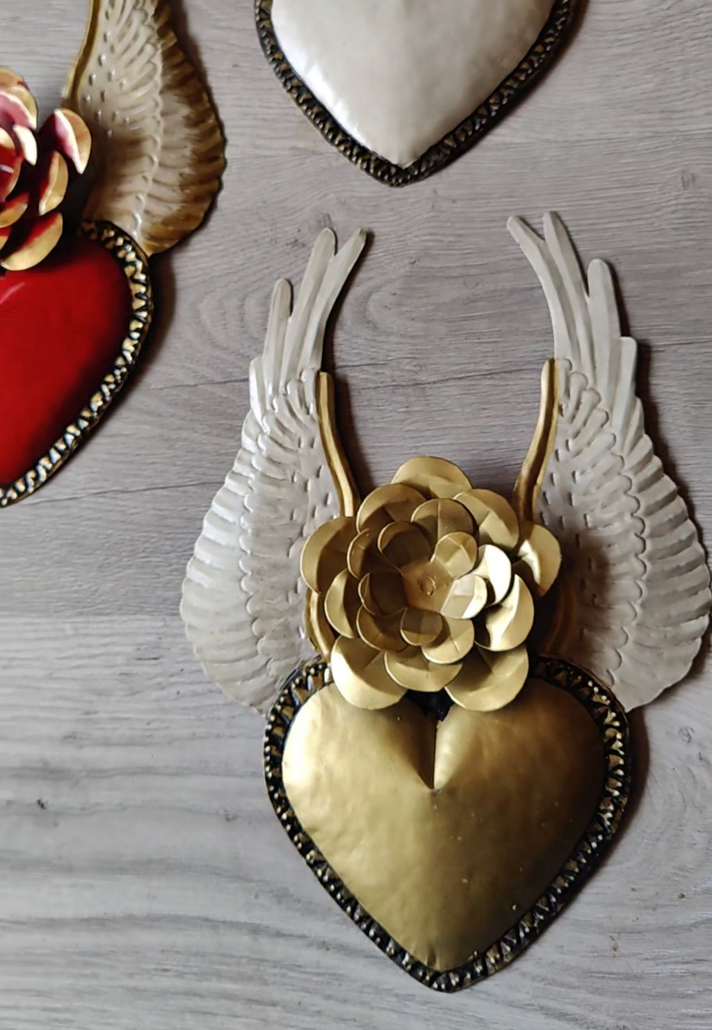 Corazon Dorado with Wings