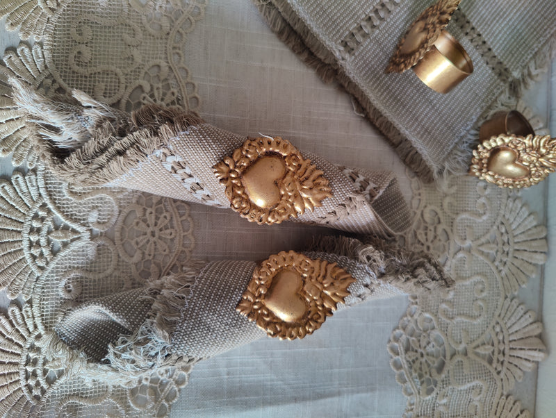 Golden Corazon Napkin Set