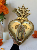 Reina Floral Corazon