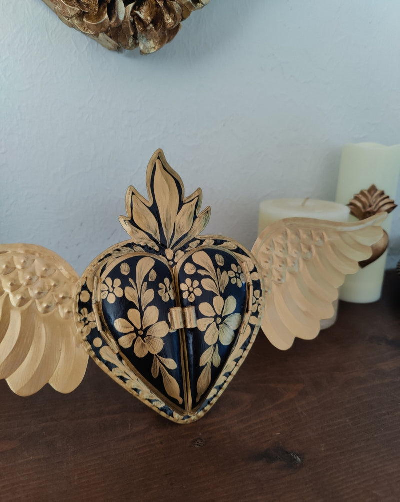Mirror Corazon con Alas & Gold Flowers