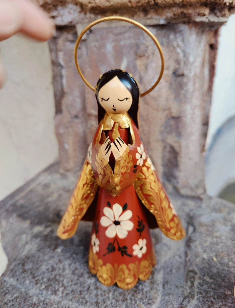 Virgen Mágica Red (large)