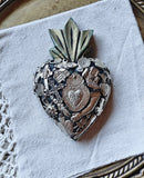 Colonial Milagros Corazon (M)