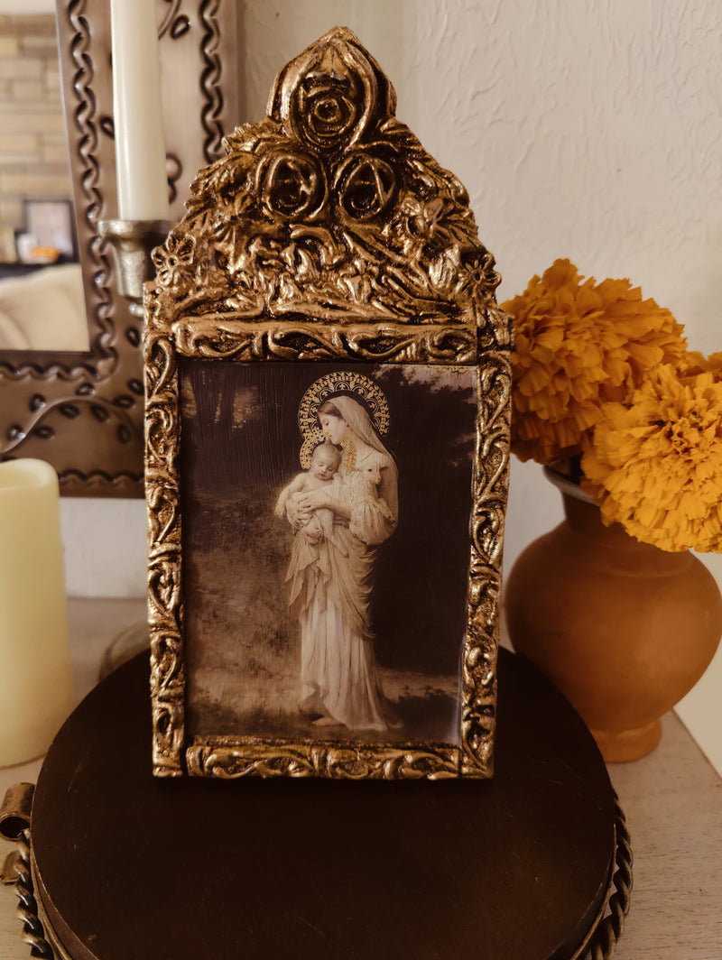 Vintage Nicho Frame (Large)