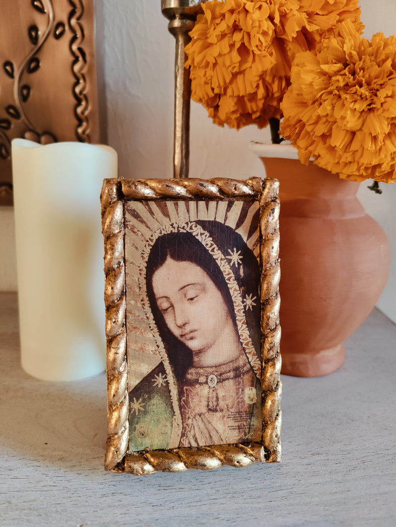 Vintage Frame Virgen de Guadalupe (Small)