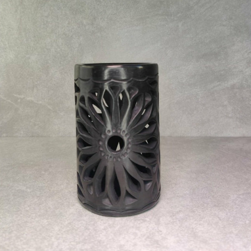 Openwork Small Vase - Barro Negro