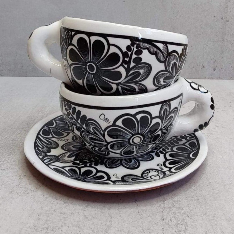 Black and White Barro Set