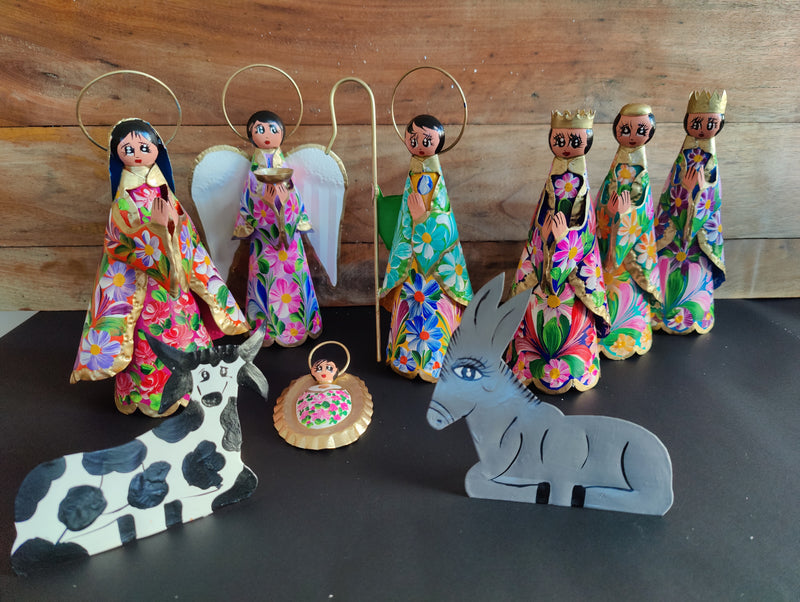 Nativity Set- Large