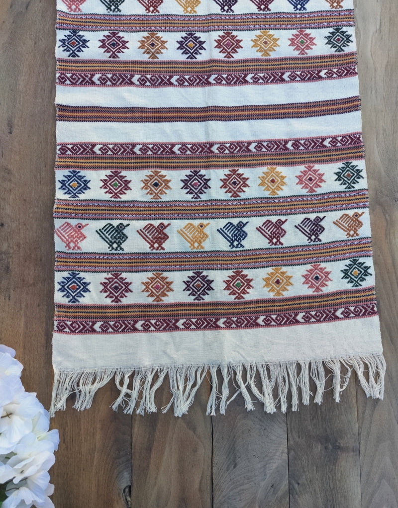 Handwoven table runners : Mitla