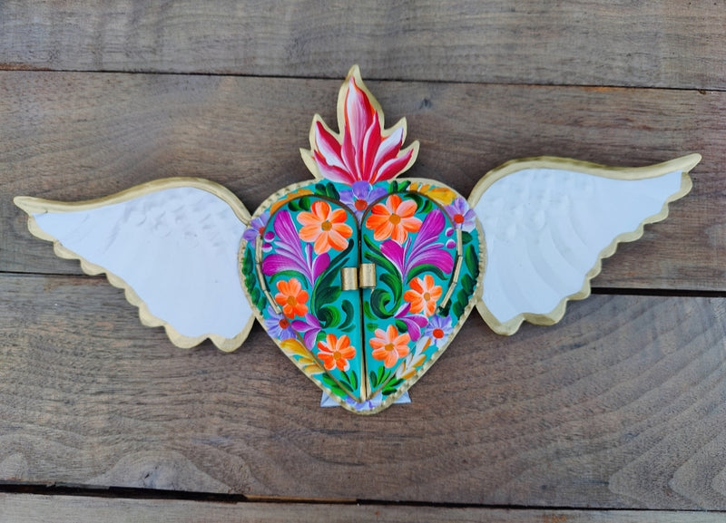 Corazon Con Alas Mirror