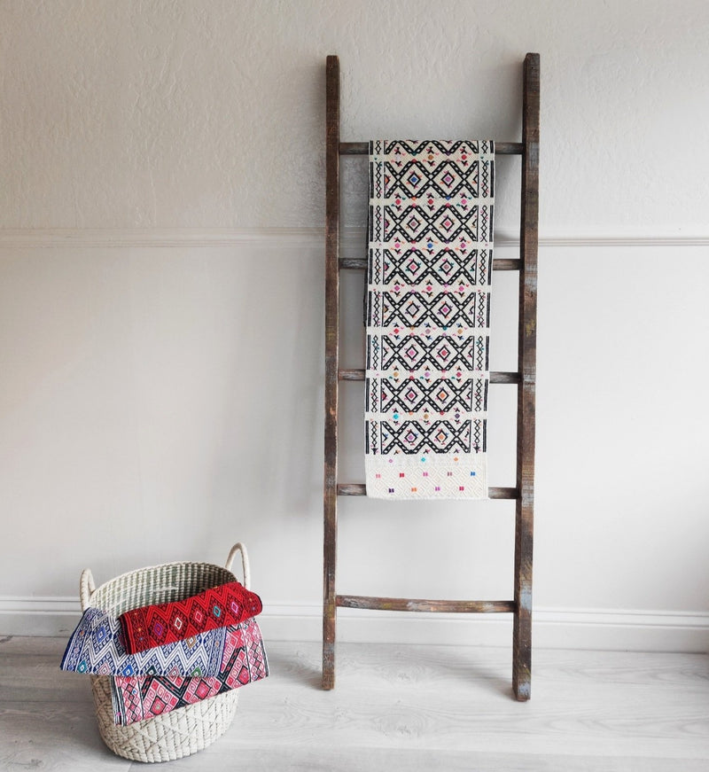 Embroidered Table Runner: Traditional
